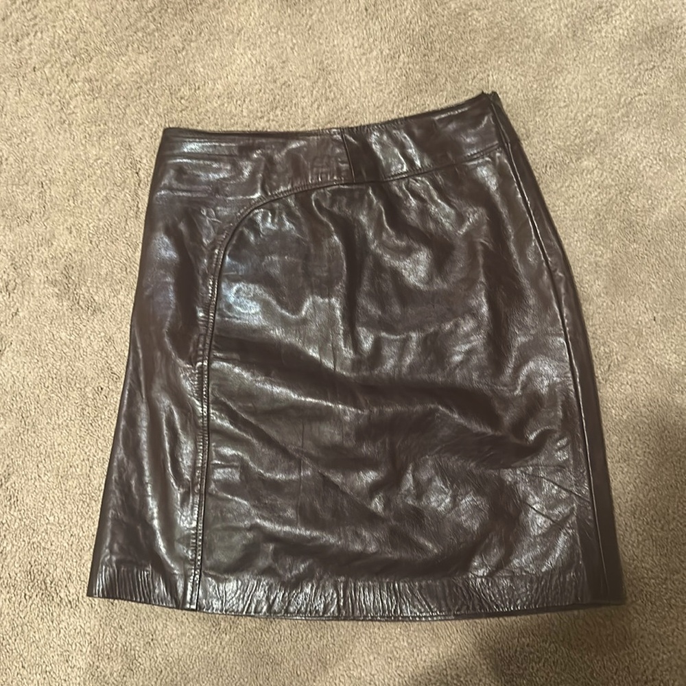 100% leather skirt